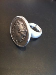 Ring mit Münze Alexander der Große