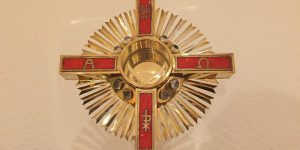 New lunula for a monstrance