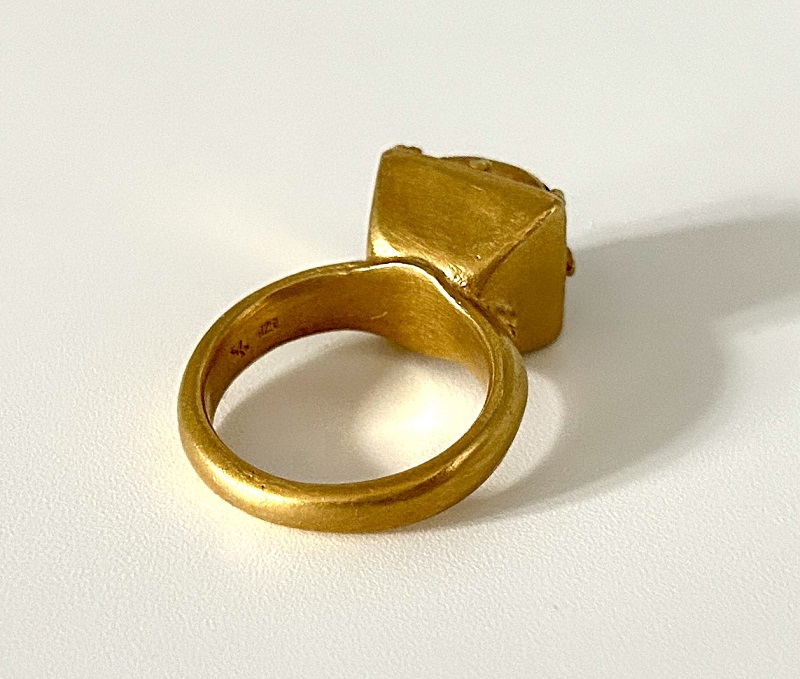 Smaragdring Unterseite